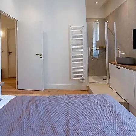 Luxury - Heart Of - Rue D'antibes *